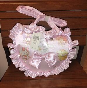 Sanrio Heart Shaped Purse NWT